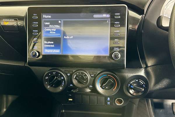 2021 Toyota HILUX SR (4x4) GUN126R 4X4