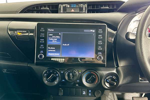 2022 Toyota HILUX SR (4x4) GUN126R 4X4