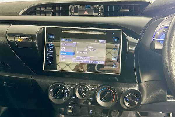 2019 Toyota HILUX WORKMATE (4x4) GUN125R MY19 4X4