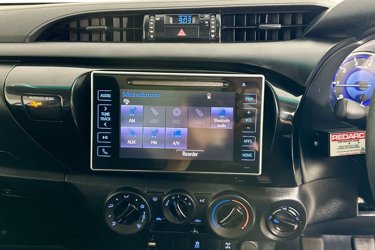 2019 Toyota HILUX SR (4x4) GUN126R MY19 4X4