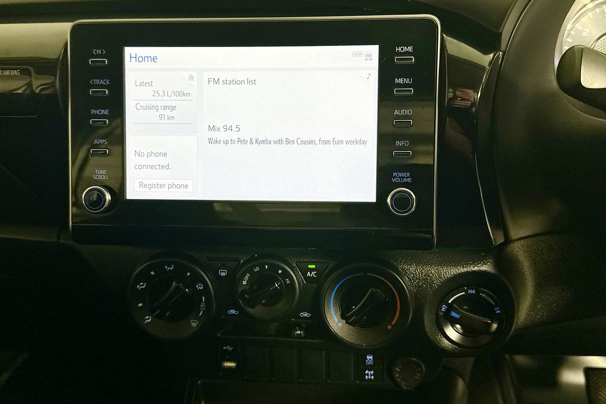 2021 Toyota HILUX SR (4x4) GUN126R 4X4