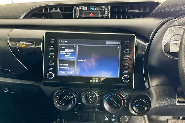 2021 Toyota HILUX SR (4x4) GUN126R FACELIFT 4X4