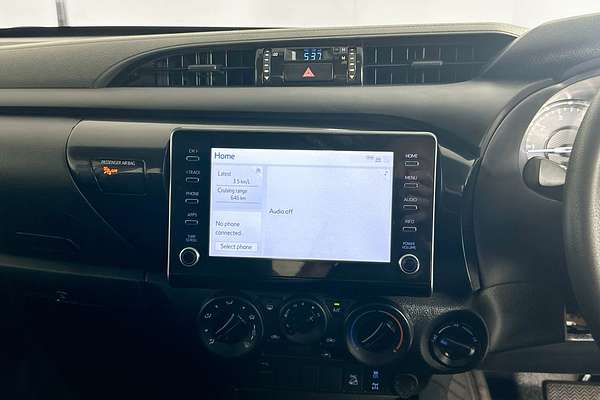 2022 Toyota HILUX SR (4x4) GUN126R 4X4