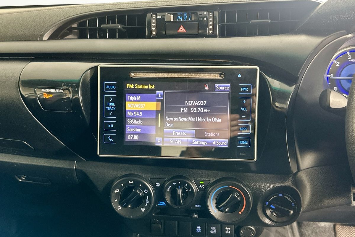 2020 Toyota HILUX SR (4x4) GUN126R MY19 UPGRADE 4X4