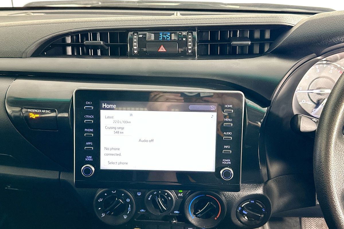 2021 Toyota HILUX SR (4x4) GUN126R 4X4