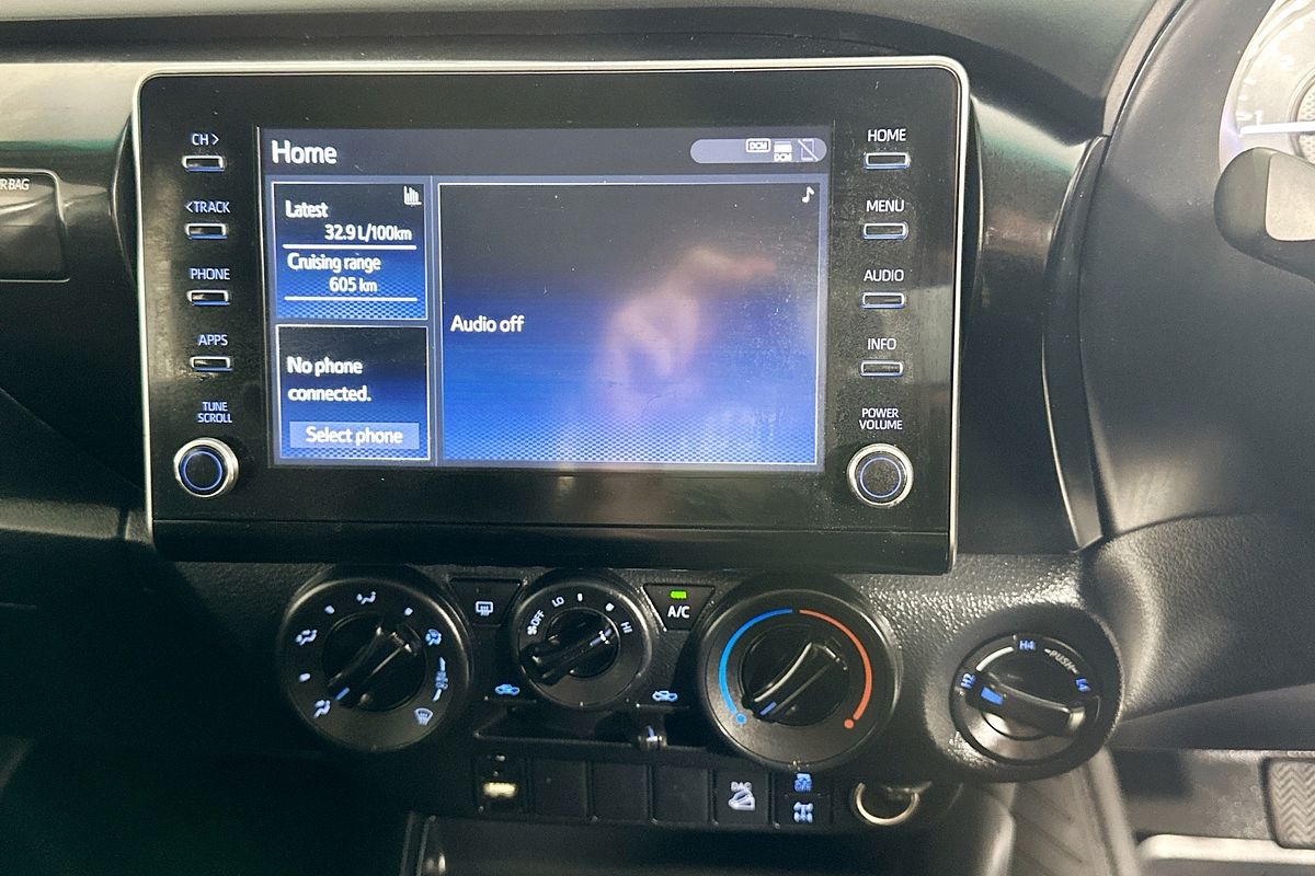 2022 Toyota HILUX SR (4x4) GUN126R 4X4