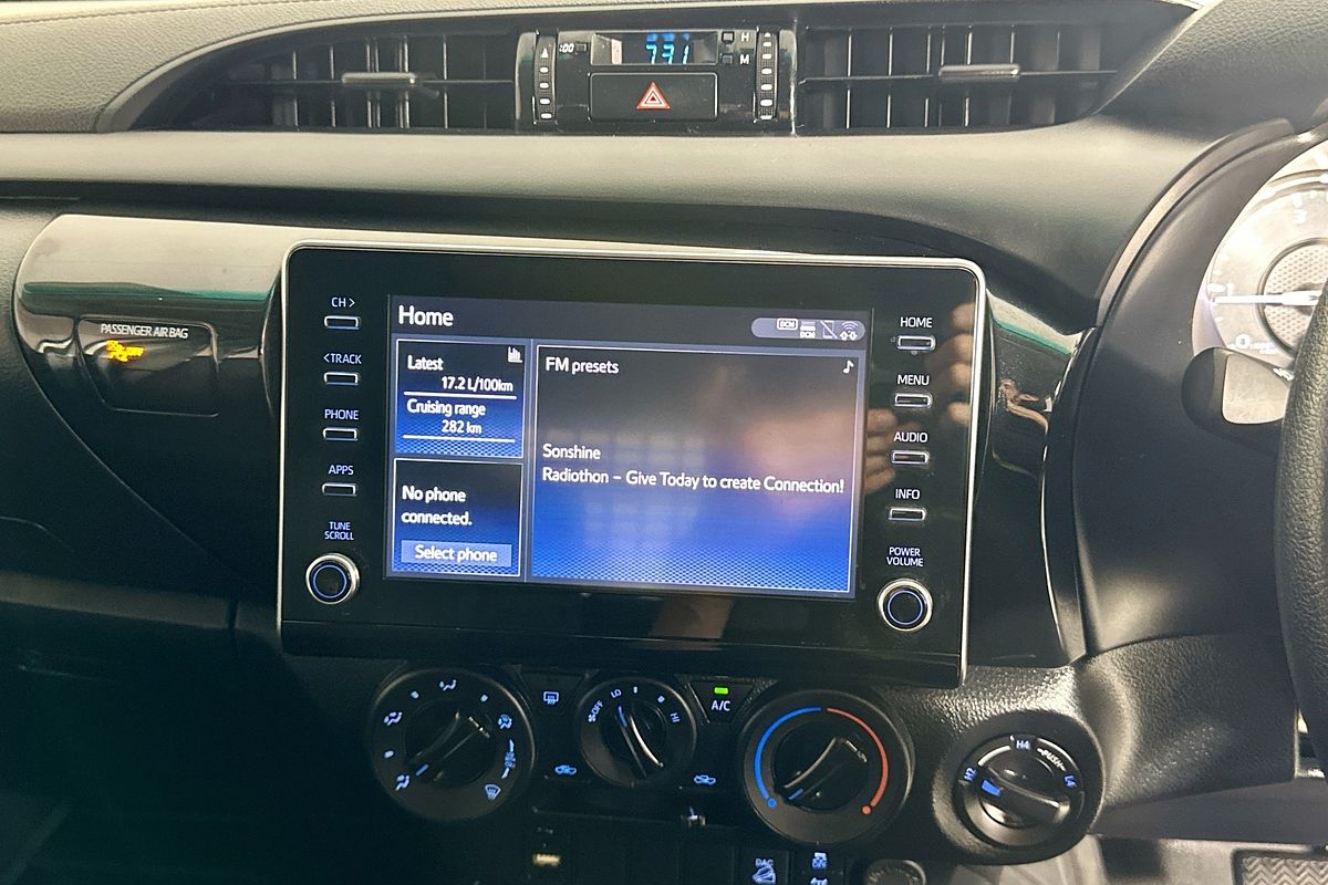 2022 Toyota HILUX SR (4x4) GUN126R 4X4