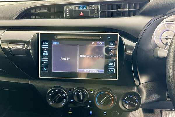 2017 Toyota HILUX SR (4x4) GUN126R MY17 4X4
