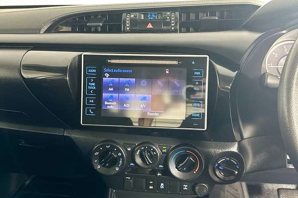 2019 Toyota HILUX SR (4x4) GUN126R MY19 UPGRADE 4X4