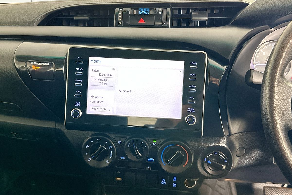 2021 Toyota HILUX SR (4x4) GUN126R 4X4