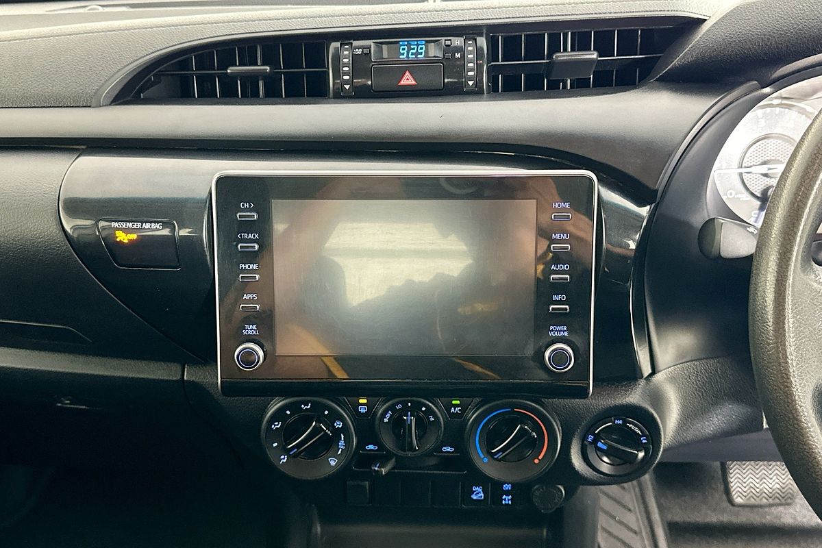 2022 Toyota HILUX SR (4x4) GUN126R 4X4