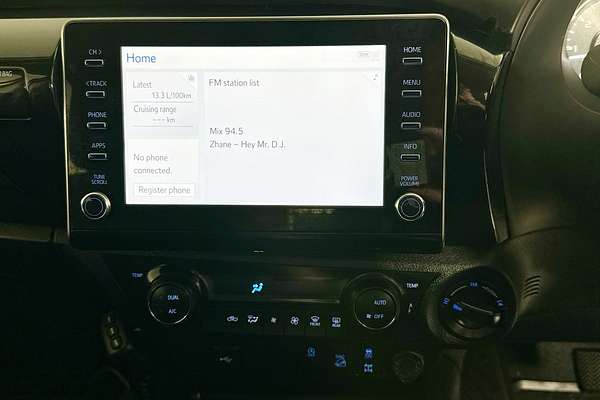 2024 Toyota HILUX SR 48V (4x4) GUN126R 4X4