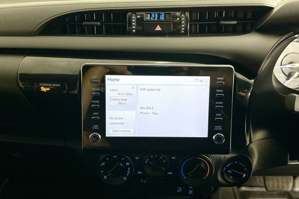 2023 Toyota HILUX SR (4x4) GUN126R 4X4