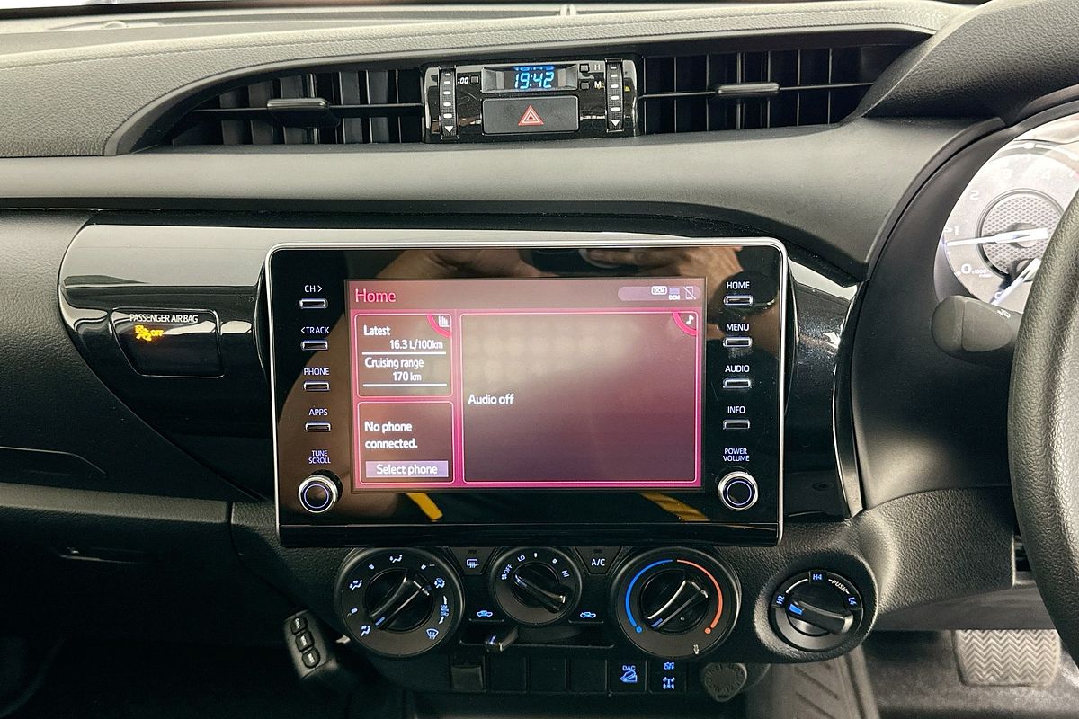 2023 Toyota HILUX SR (4x4) GUN126R 4X4