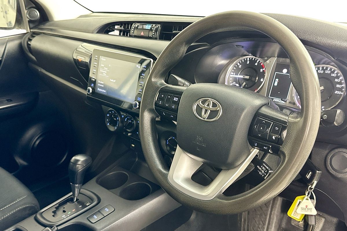 2022 Toyota HILUX SR (4x4) GUN126R 4X4
