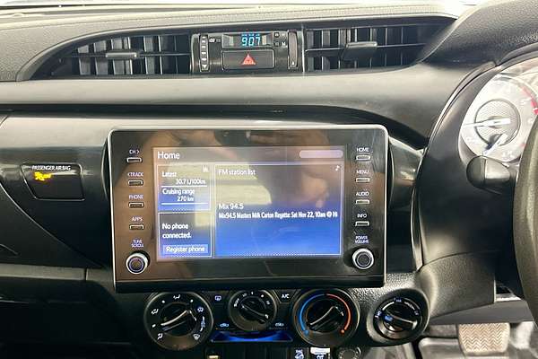 2021 Toyota HILUX SR (4x4) GUN126R 4X4