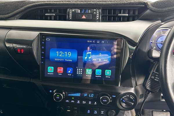 2018 Toyota HILUX SR5 (4x4) GUN126R MY17 4X4