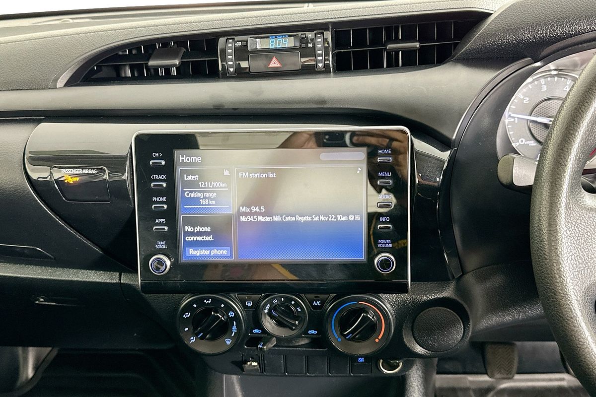 2020 Toyota HILUX WORKMATE HI-RIDER GUN135R FACELIFT 4x2