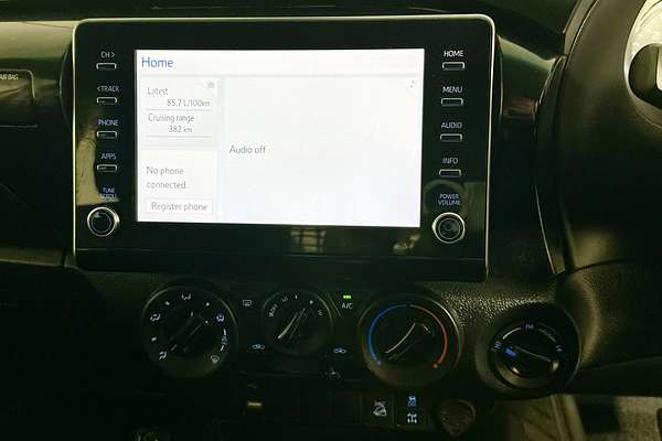 2021 Toyota HILUX SR (4x4) GUN126R FACELIFT 4X4