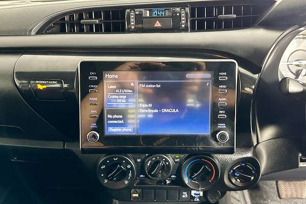 2021 Toyota HILUX SR (4x4) GUN126R 4X4