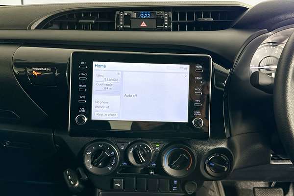2025 Toyota Hilux SR (4x4) GUN126R RC 4X4