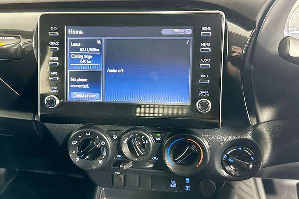 2022 Toyota HILUX SR (4x4) GUN126R 4X4