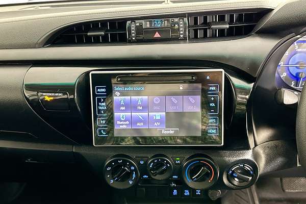 2020 Toyota HILUX SR (4x4) GUN126R MY19 UPGRADE 4X4