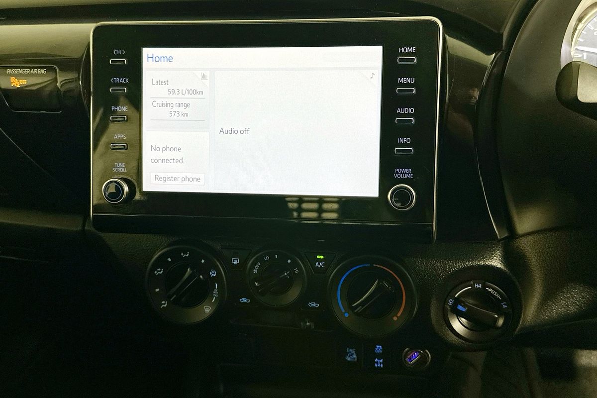 2021 Toyota HILUX SR (4x4) GUN126R 4X4