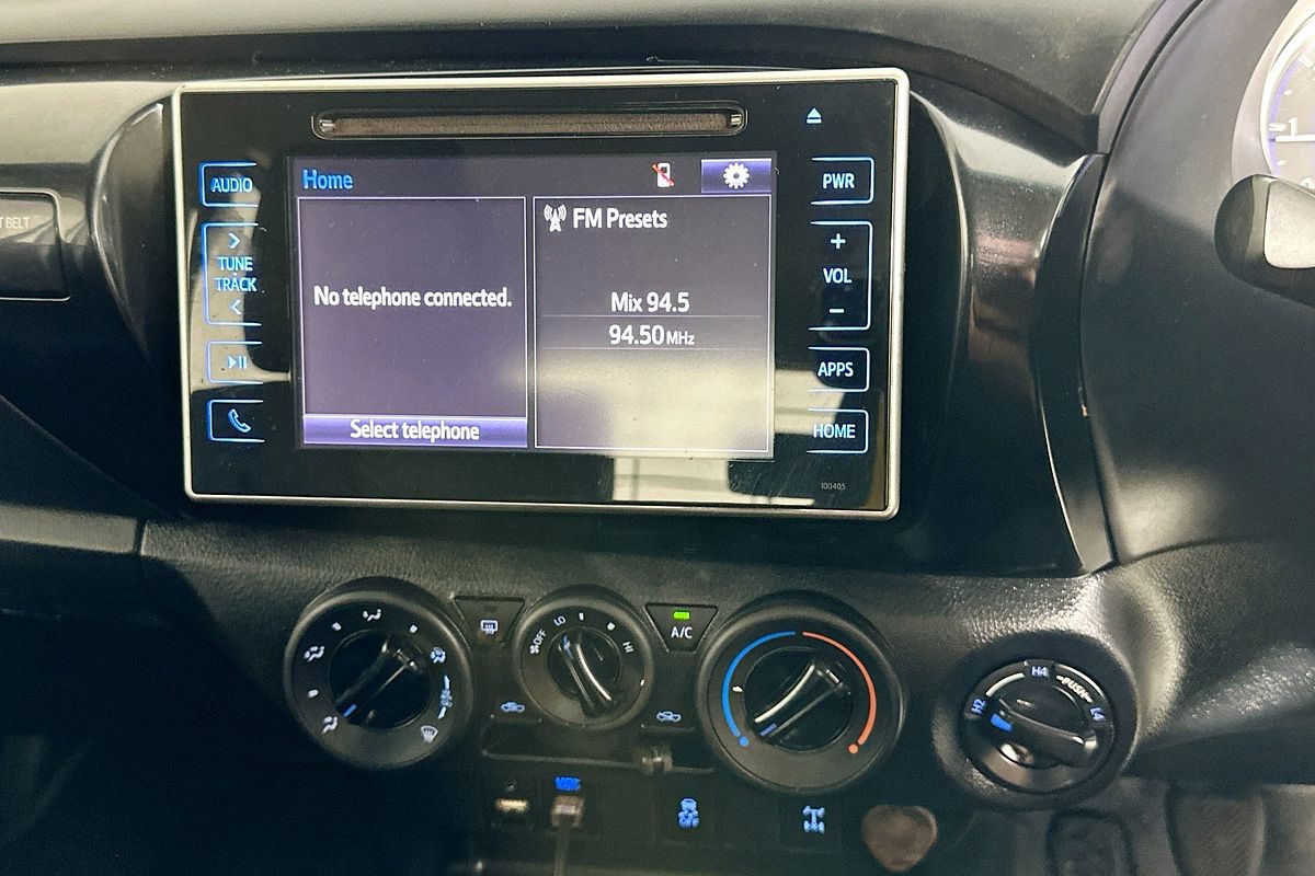 2018 Toyota HILUX SR (4x4) GUN126R MY19 4X4