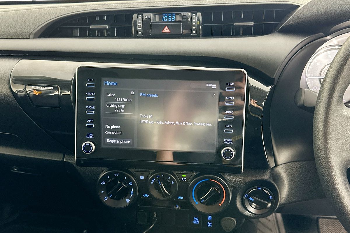 2023 Toyota HILUX SR (4x4) GUN126R 4X4