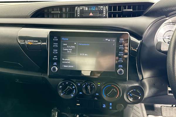 2023 Toyota HILUX SR (4x4) GUN126R 4X4