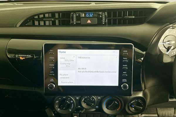 2025 Toyota HILUX SR (4x4) GUN126R RC 4X4