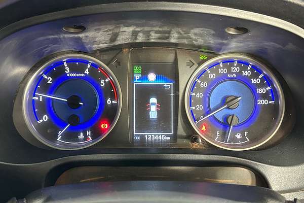 2020 Toyota HILUX SR (4x4) GUN126R MY19 UPGRADE 4X4