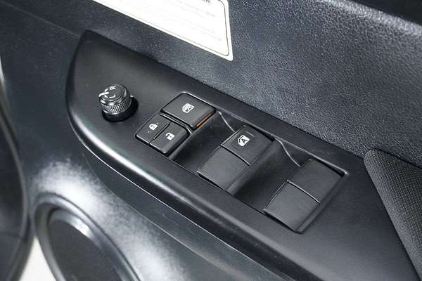 2021 Toyota HILUX SR (4x4) GUN126R 4X4