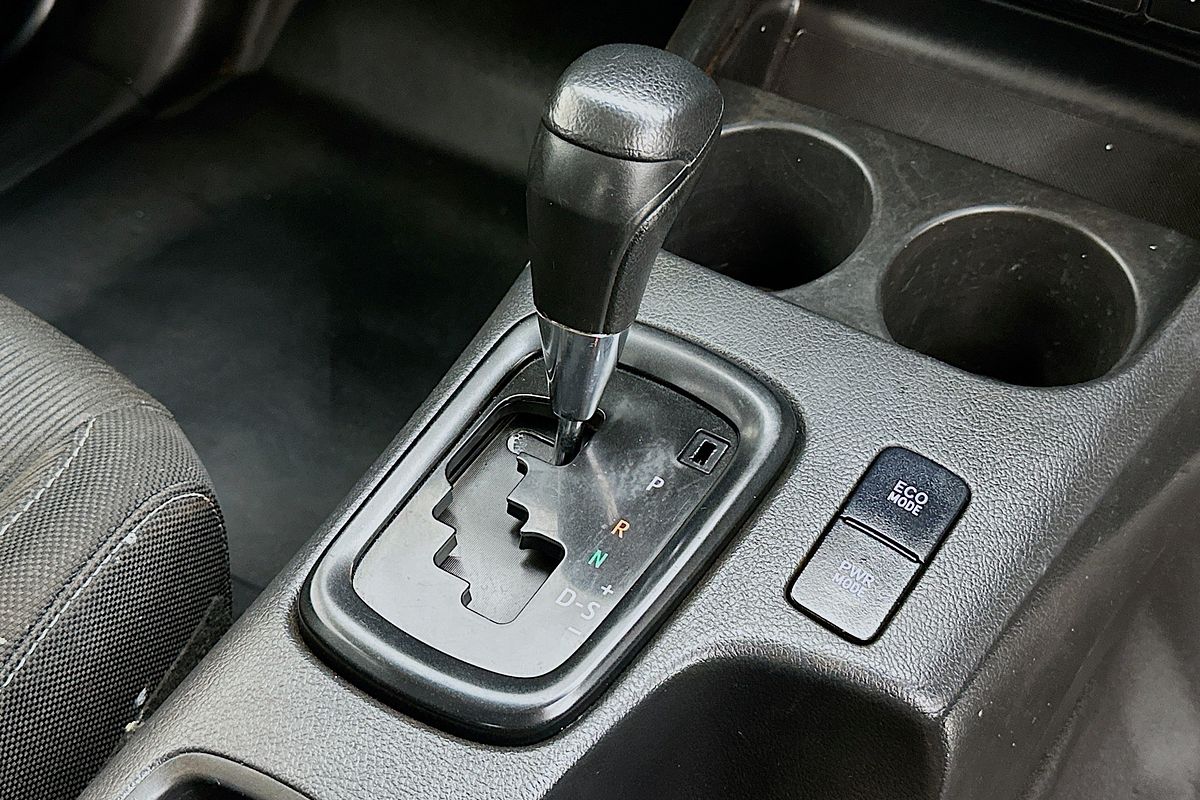 2019 Toyota HILUX SR (4x4) GUN126R MY19 4X4