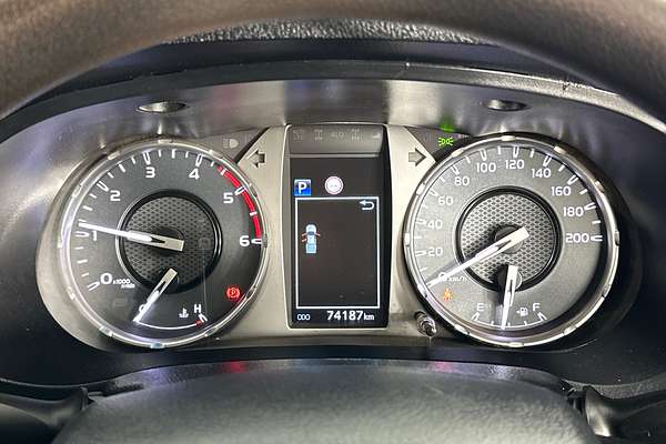 2021 Toyota HILUX SR (4x4) GUN126R FACELIFT 4X4