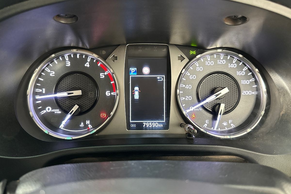 2021 Toyota HILUX SR (4x4) GUN126R FACELIFT 4X4
