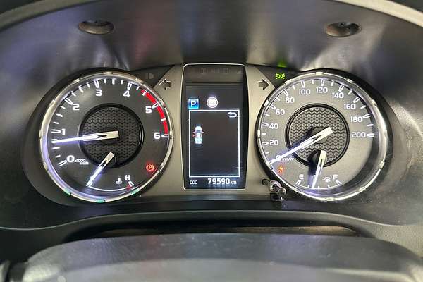 2021 Toyota HILUX SR (4x4) GUN126R FACELIFT 4X4