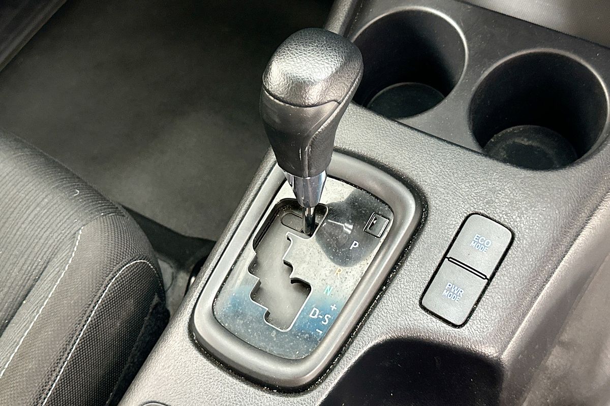 2021 Toyota HILUX SR (4x4) GUN126R 4X4