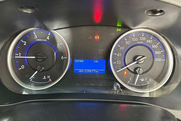 2018 Toyota HILUX SR (4x4) GUN126R MY19 4X4