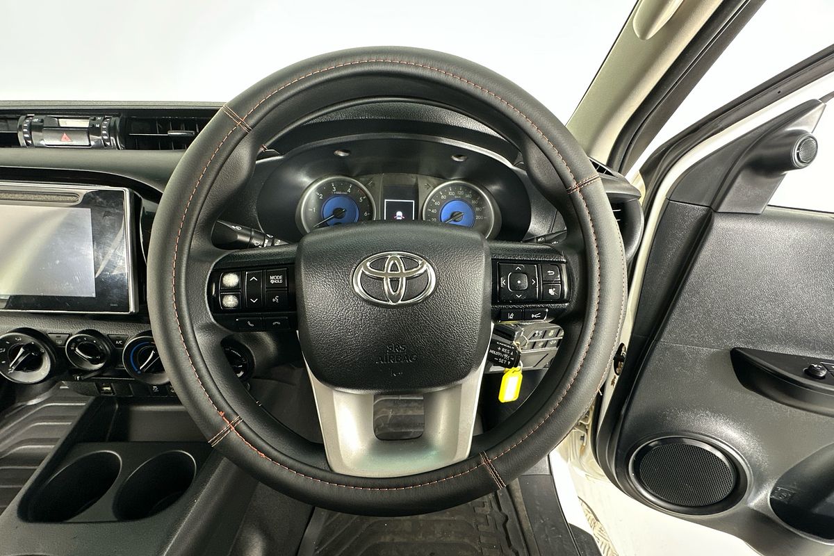 2019 Toyota HILUX SR (4x4) GUN126R MY19 UPGRADE 4X4