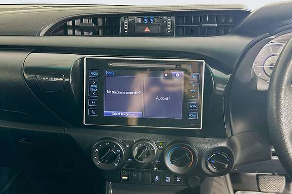 2017 Toyota HILUX SR (4x4) GUN126R MY17 4X4