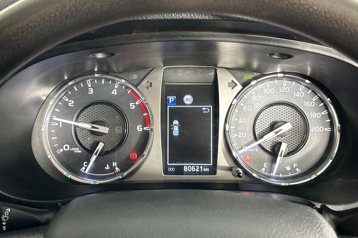 2020 Toyota HILUX SR (4x4) GUN126R FACELIFT 4X4