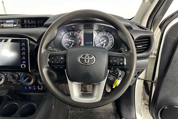 2022 Toyota HILUX SR (4x4) GUN126R 4X4