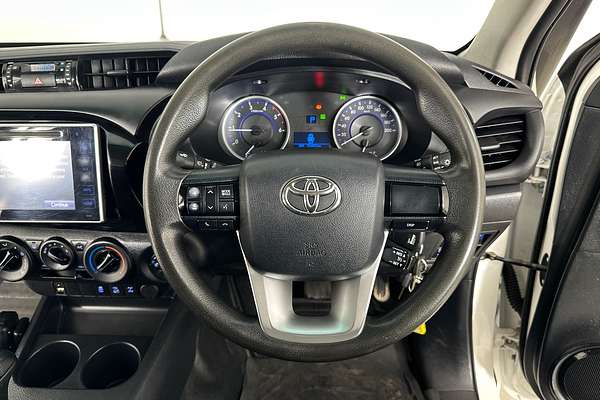 2019 Toyota HILUX SR (4x4) GUN126R MY19 4X4