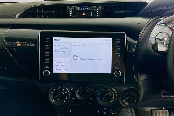 2024 Toyota HILUX SR (4x4) GUN126R FACELIFT 4X4