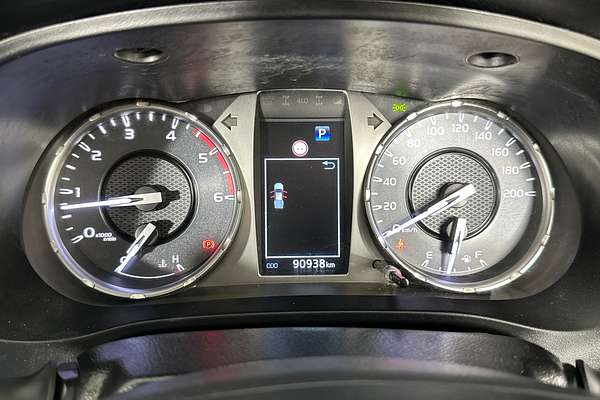 2021 Toyota HILUX SR (4x4) GUN126R FACELIFT 4X4