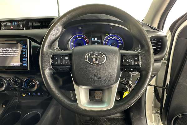 2020 Toyota HILUX SR (4x4) GUN126R MY19 UPGRADE 4X4