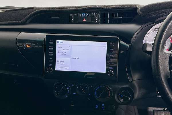 2020 Toyota HILUX SR GUN126R 4X4
