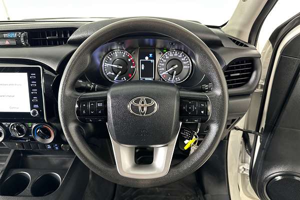 2023 Toyota HILUX SR (4x4) GUN126R 4X4